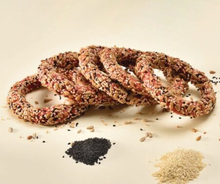 BEETROOT BREAD RING